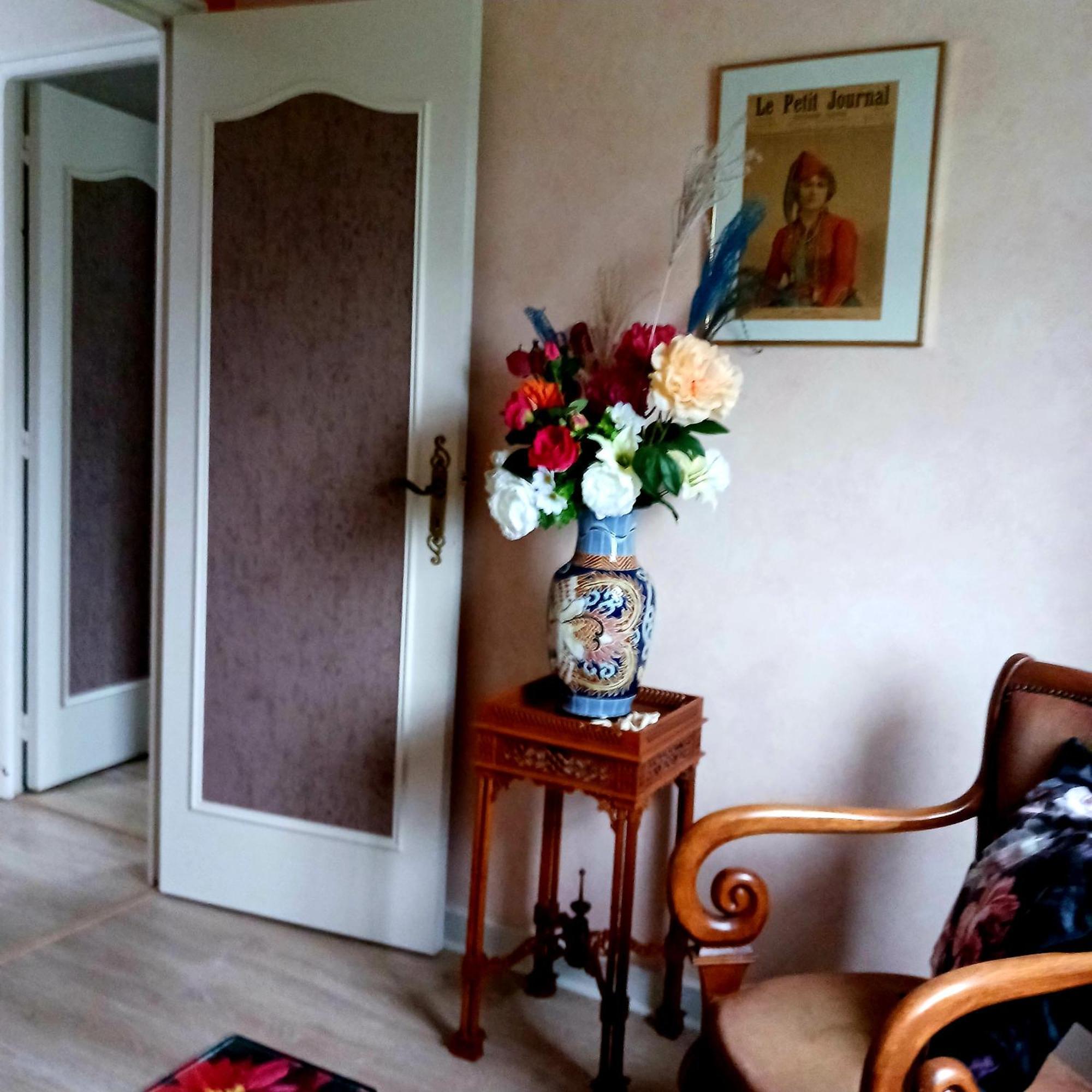 Chambre D'Hotes Avec Petit Dejeuner Compris A Megrit Екстер'єр фото