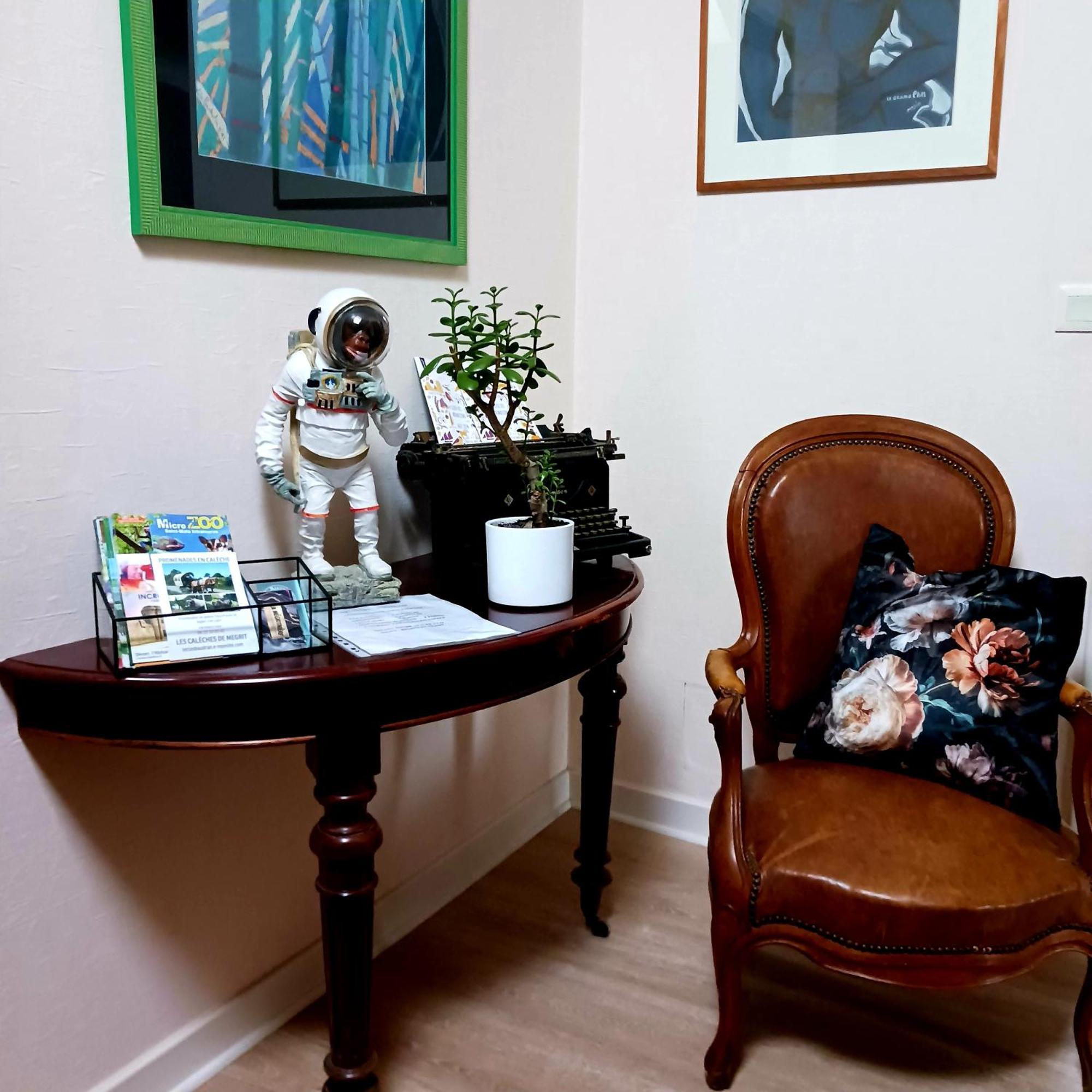 Chambre D'Hotes Avec Petit Dejeuner Compris A Megrit Екстер'єр фото