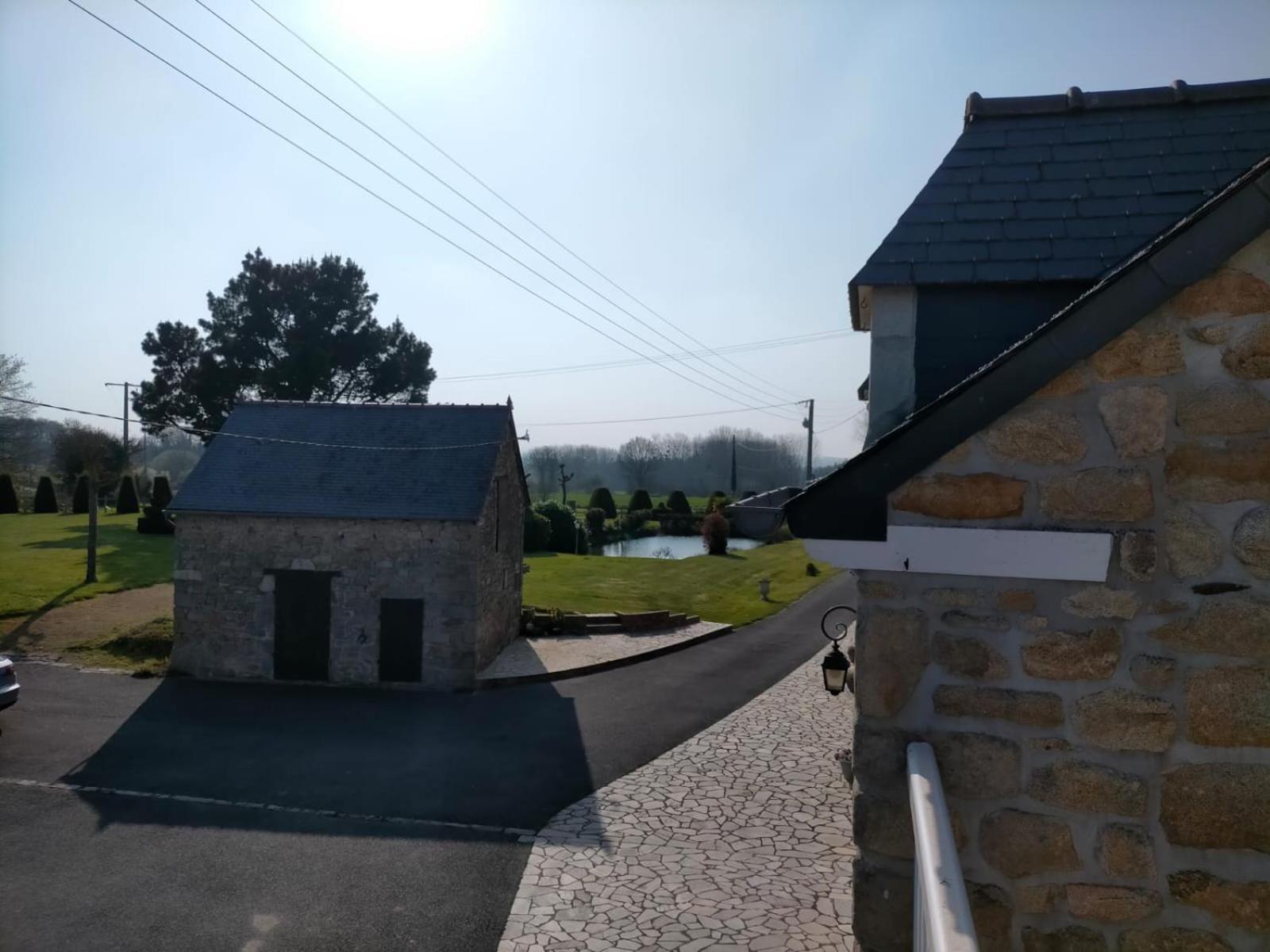 Chambre D'Hotes Avec Petit Dejeuner Compris A Megrit Екстер'єр фото